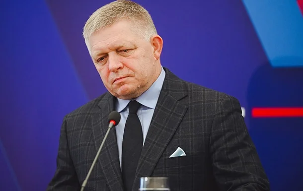Фіцо скасував візит до України 18 вересня через хворобу