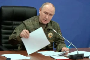 Путін пояснив, чому не б’є по керівництву України