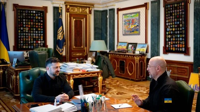Зеленський допустив компроміс із РФ щодо енергетики та зерна